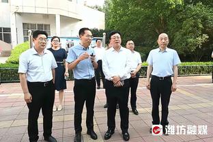 新秀首发时场均得分前4：文班、霍姆格伦前二 乔丹-霍金斯第三